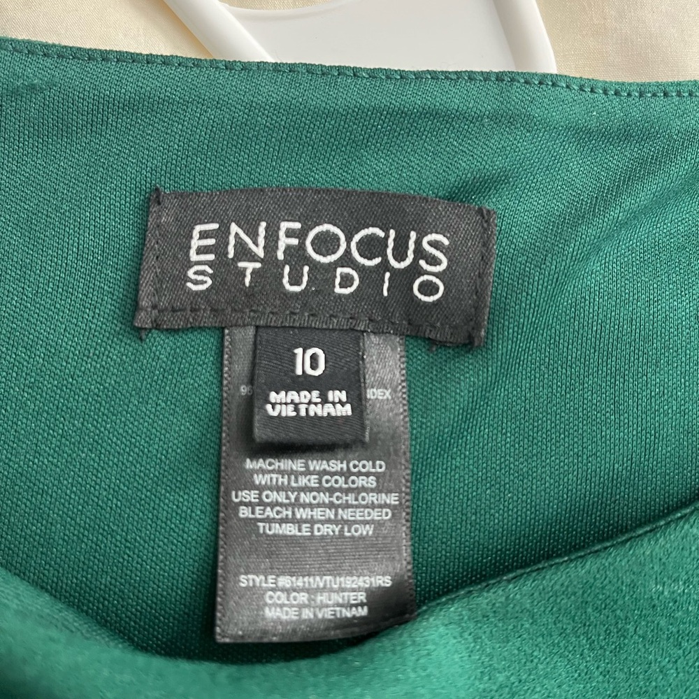 Enfocus Studio Green Dress - Picture 3 of 7